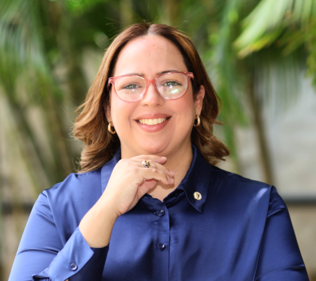 Pura Martínez Frías, directora de la escuela de Psicología de PUCMM